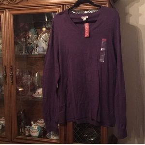 NWT. Men’s purple sweater